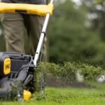 DeWalt DCMWSP156N-XJ Twin 18V XR brushless 53cm Self-Propelled Lawn Mower - immagine 4